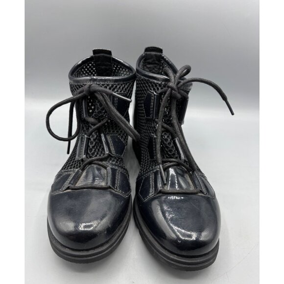 Sorel Womens Boots 7 Major Lace Mesh Black Ankle Patent Leather‎ - Picture 2 of 8